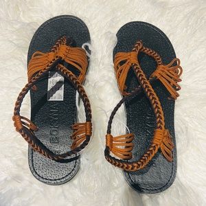 Bokyna sandals